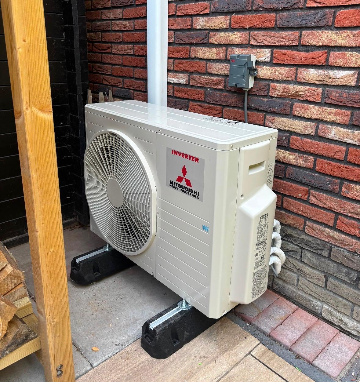 Professionele airco-installatie wandunit